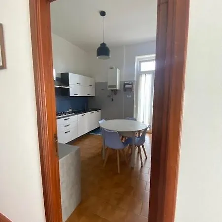 Mariotti's By The Sea - La Casa Al Mare Apartment *
