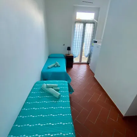 Mariotti's By The Sea - La Casa Al Mare * Genoa