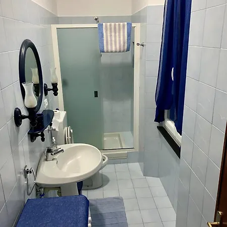 Apartment Mariotti's By The Sea - La Casa Al Mare Genoa